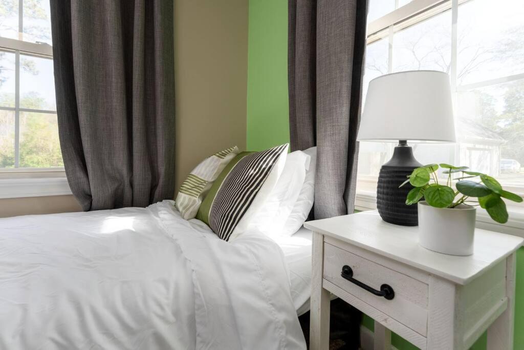 Serenity Beach House In Central Ilm W/ King Bed Wilmington Luaran gambar